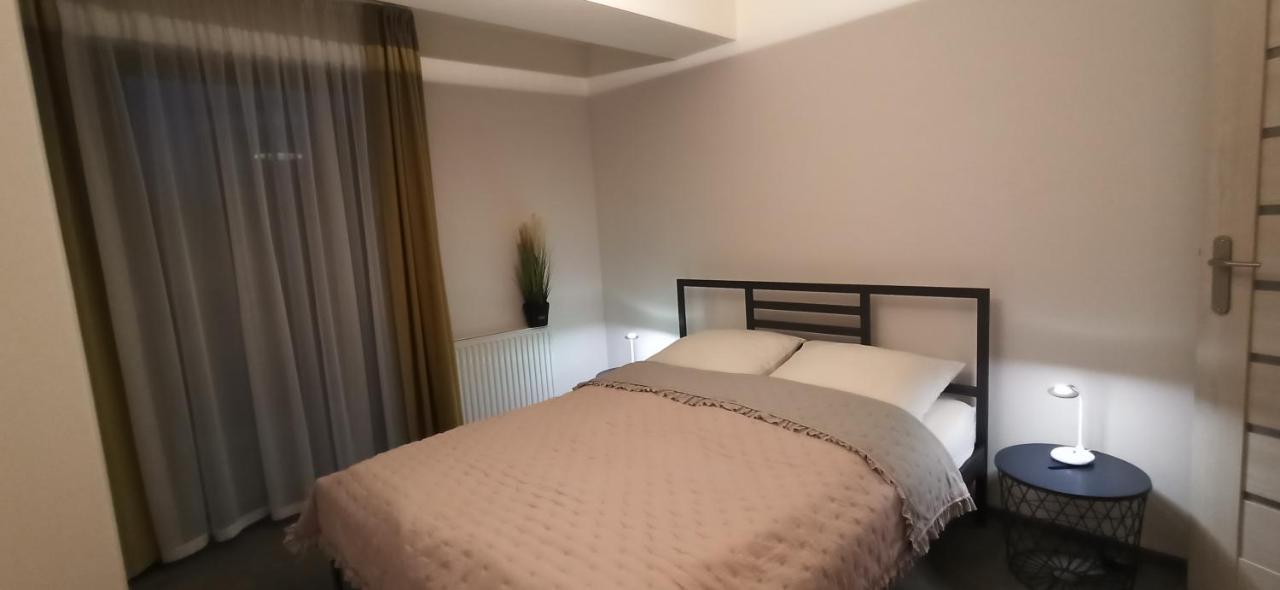 Fajny Kat - Apartamenty W Centrum, Najwyzsze Opinie Gosci Jelenia Gora Bagian luar foto
